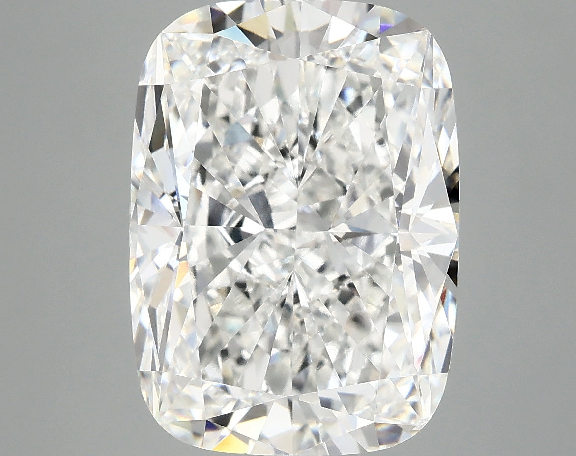 7.25ct Cushion, E VS2 — IGI
