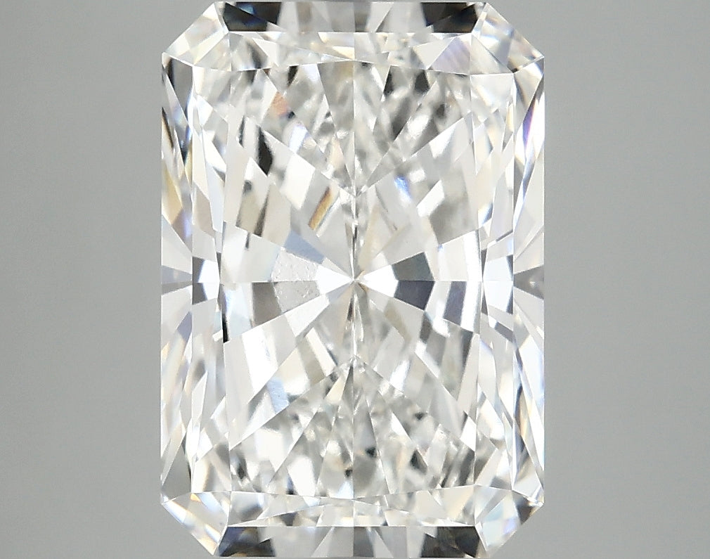4.52ct Radiant, F VVS2 — IGI