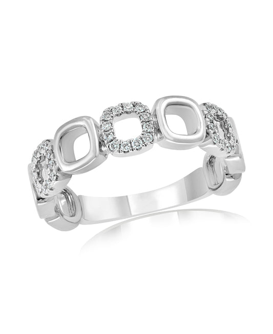 Diamond Ring in 18k White Gold - Laura's Gems